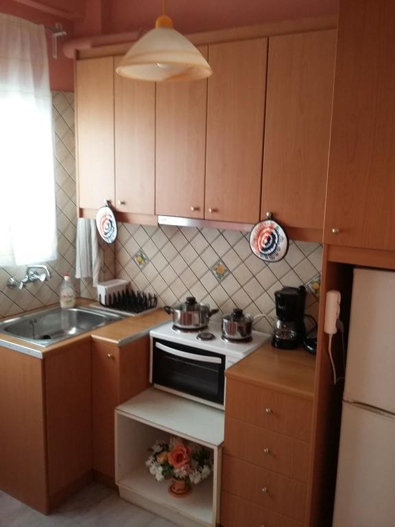 Apartment Michalis By The Sea Artemida  Exterior foto